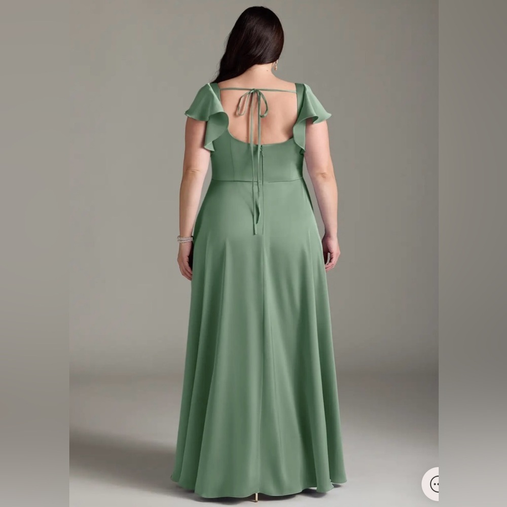 Azazie Bondi Matcha Dress - Picture 2 of 12